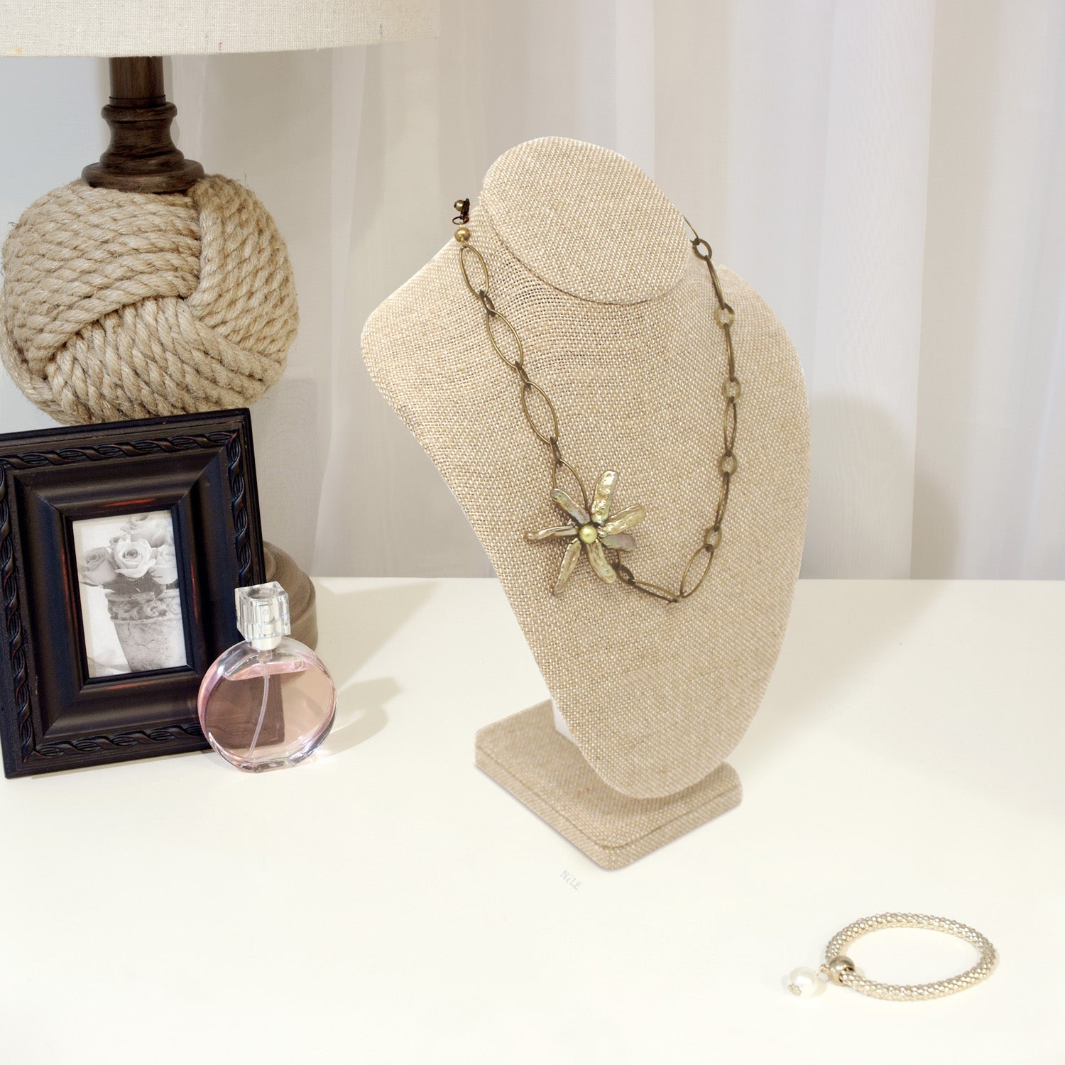 Necklace Bust Display-Nile Corp