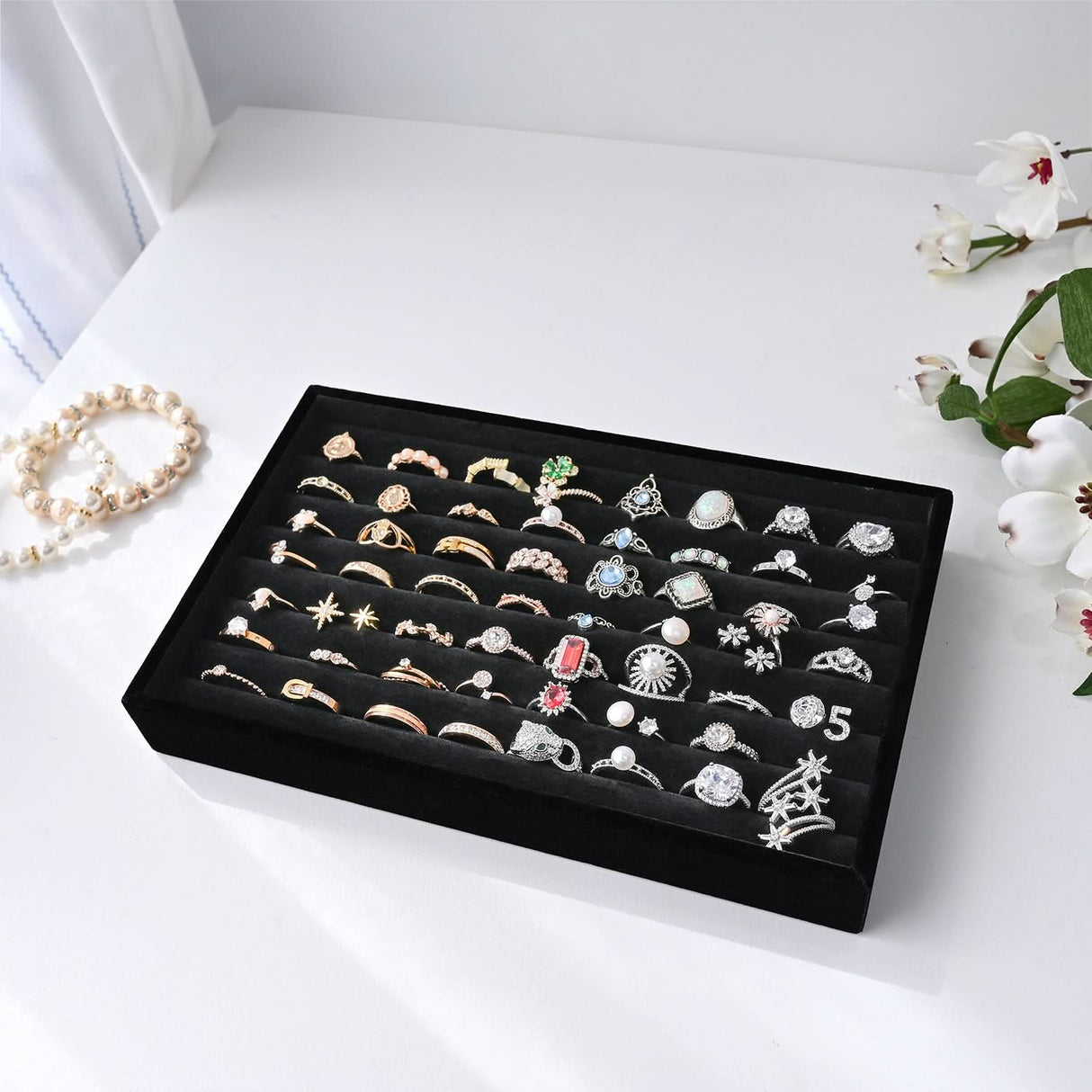 #DPR881BK Black Velvet Ring Tray Display