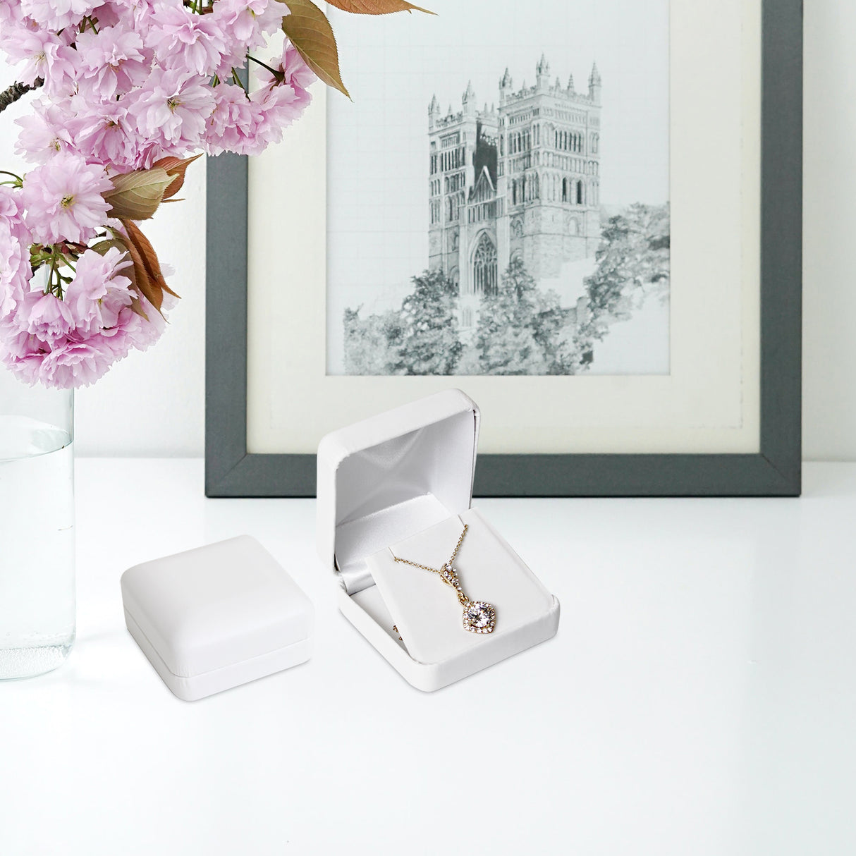 Pendant Box-Nile Corp