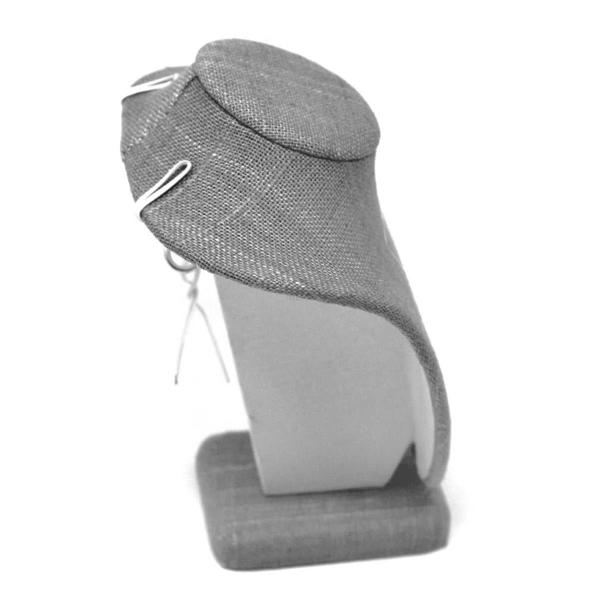 #ND-1896N-N21 Gray Burlap Linen Necklace Display Bust