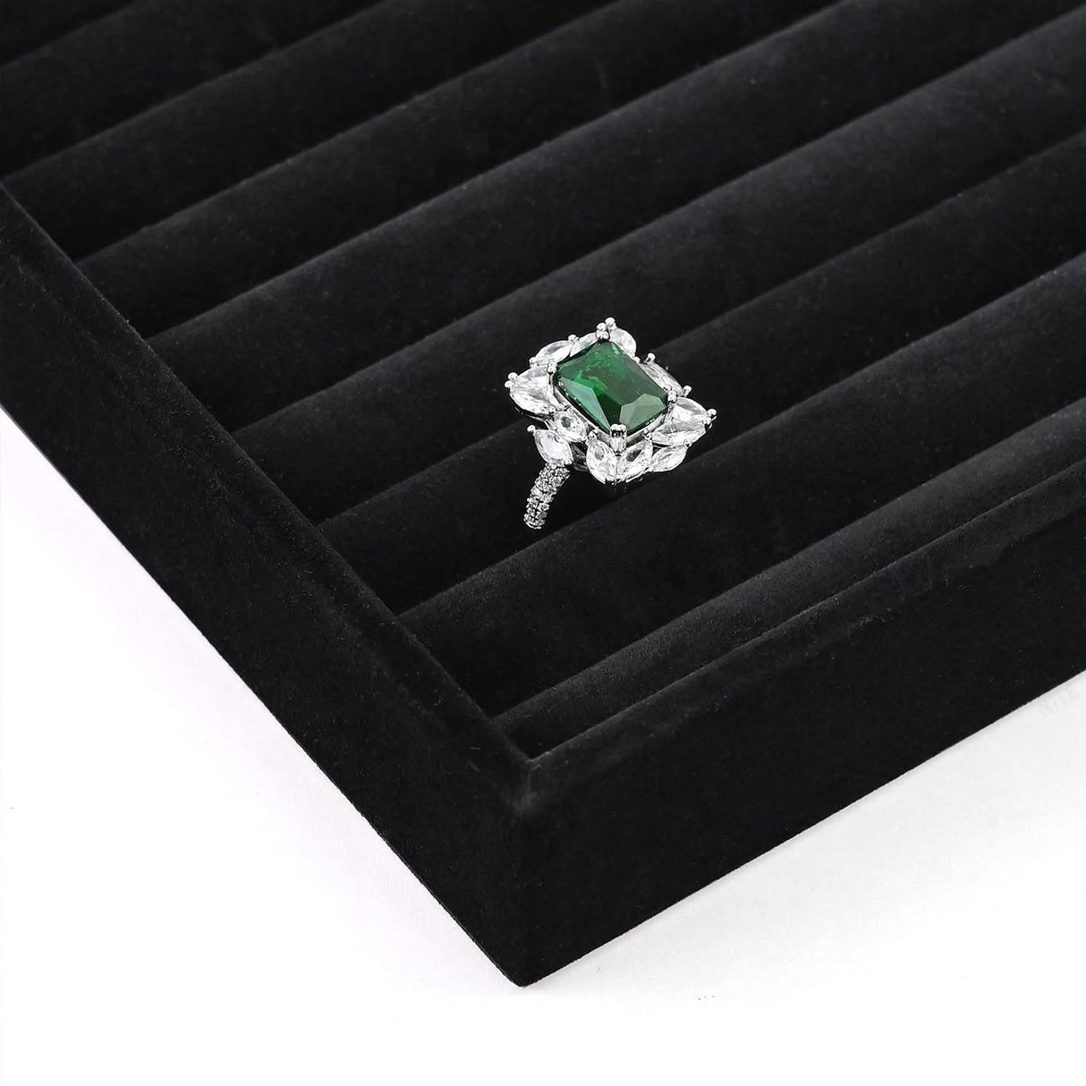 #DPR881BK  Black Velvet Ring Tray Display