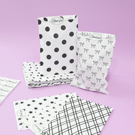 Paper Gift Bag in 5 Variety Prints with 200 Stickers
