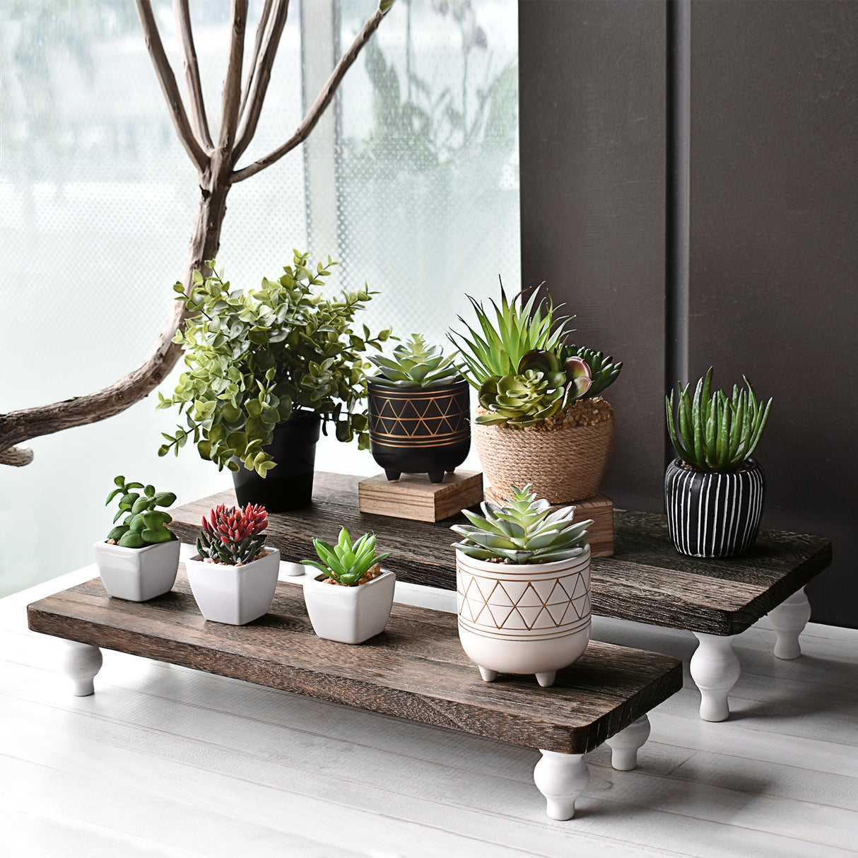 #WD2202 2Pcs wood retail display riser stands