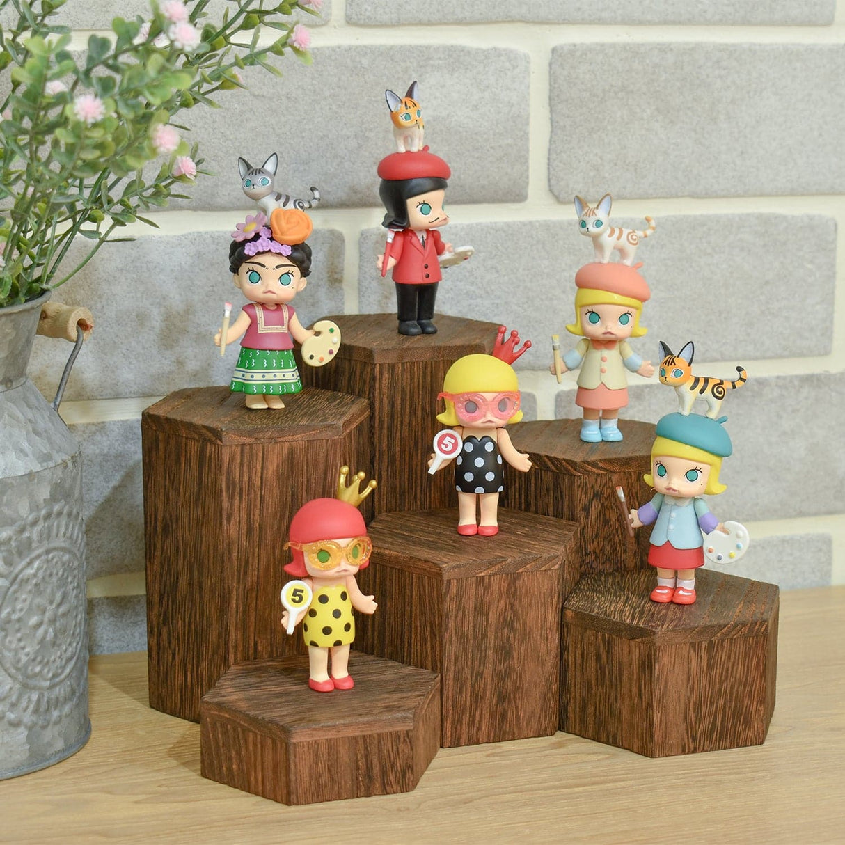 #WD5136 Wooden 6 Pcs Hexagonal Risers, Brown Color