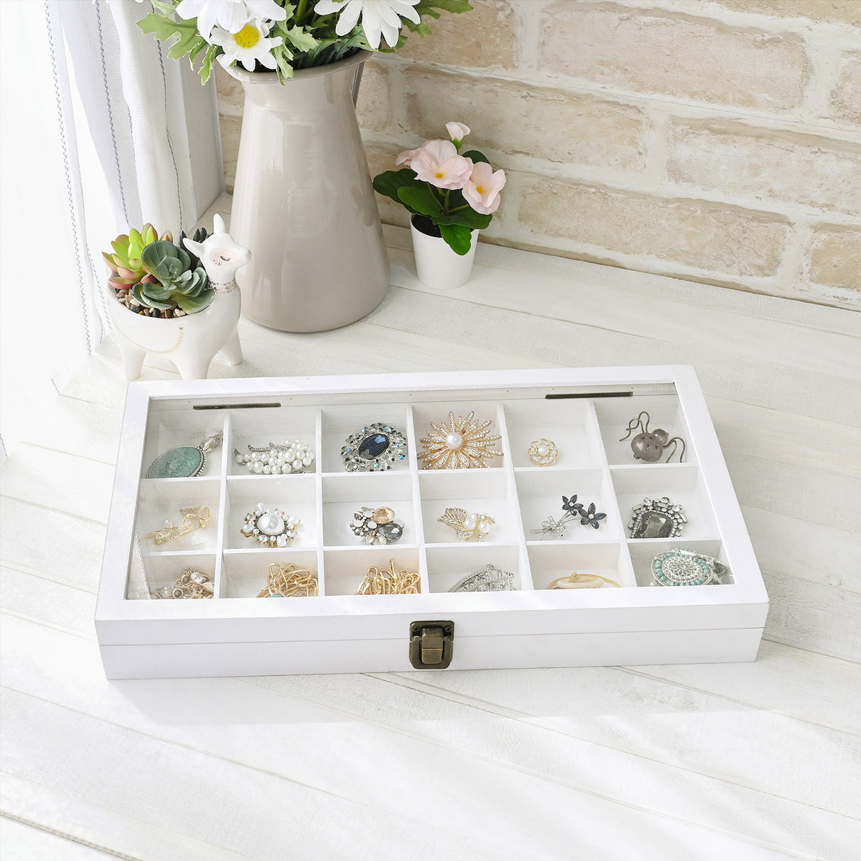 #WD63 Wooden 18 Compartment Jewelry Storage Case 