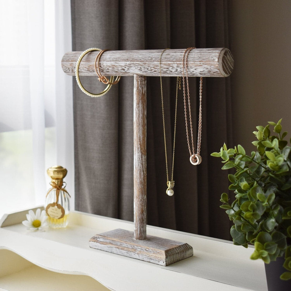 #219-1BW-ATWH  Wooden T-Bar Display,Antique White Color