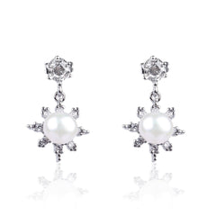 #GIF-P0505E Silver Plated Button Freshwater Pearl Cultured with Rhinestone Snowflake Stud Earrings