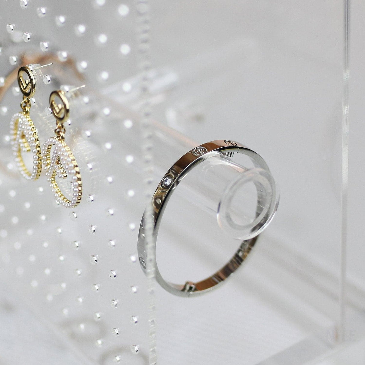  Jewelry Organizer
