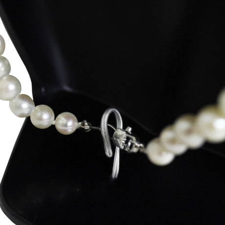 Plastic Figurine Necklace Display-Nile Corp
