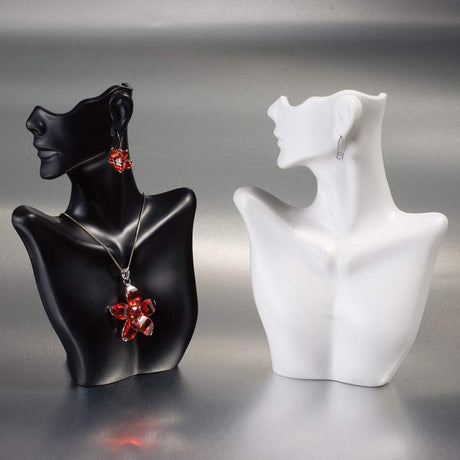 Plastic Figurine Necklace Display-Nile Corp